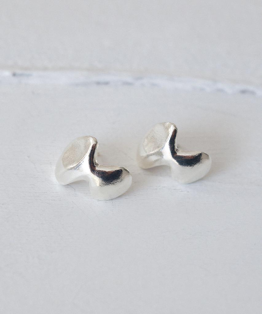 Reindeer Grotto Earring 08