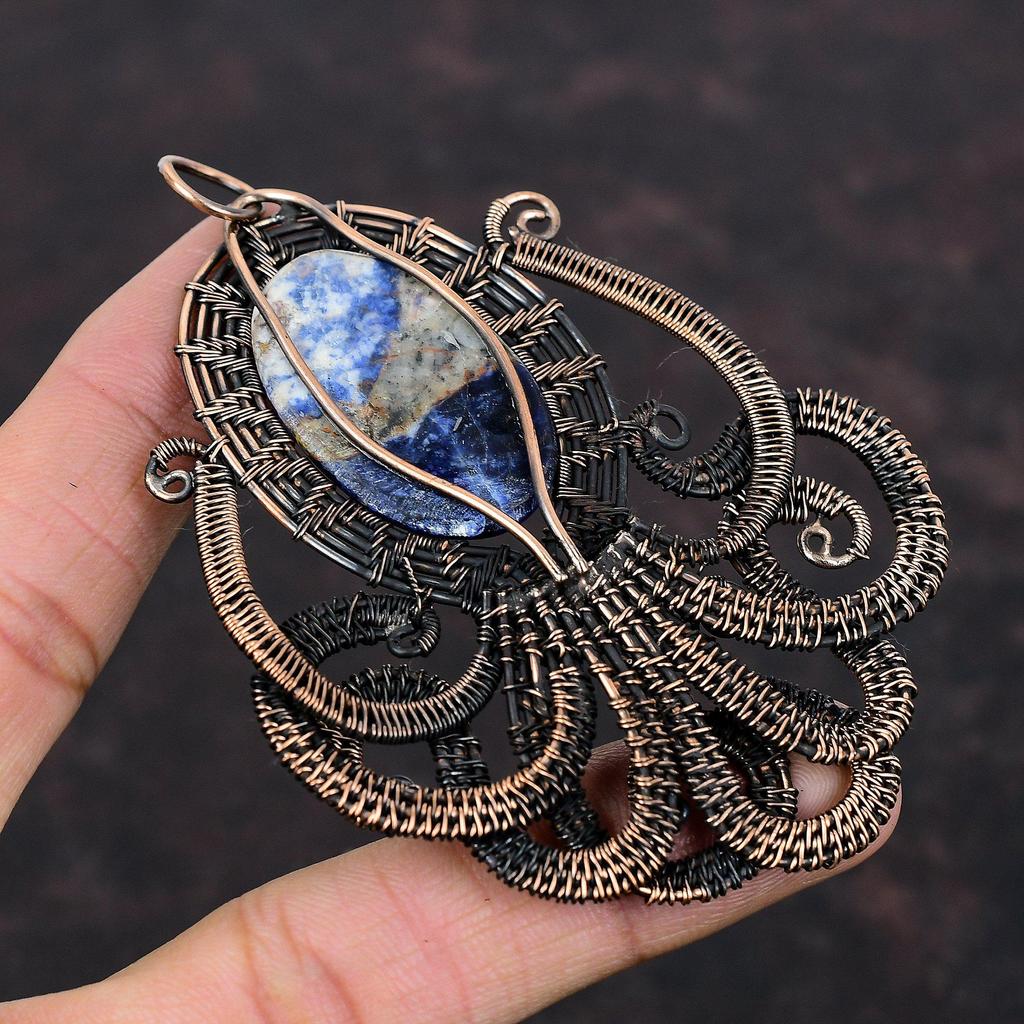 Кулон из содалита, обернутый медной проволокой, Кулон из драгоценного камня, Медные украшения, Кулон ручной работы, Кулон в виде осьминога, Подарок для него, Удивительные украшения из проволоки