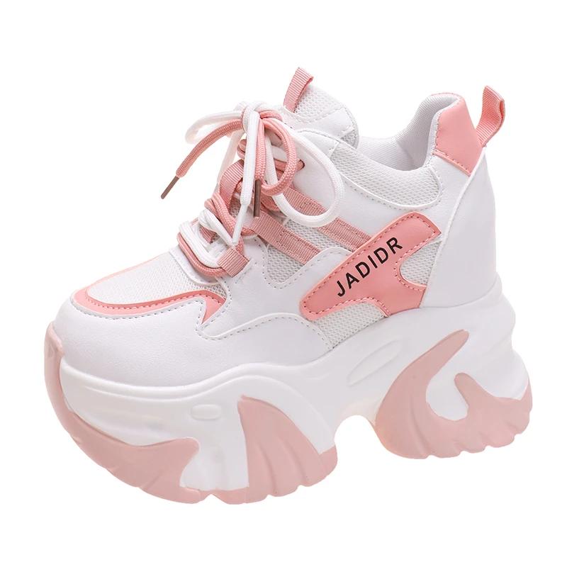 Мода 10,5 см Женские кожаные массивные кроссовки Новая осень Скрытые каблуки Повседневная спортивная обувь для папы Толстая подошва Платформа Дышащие кроссовки Женские