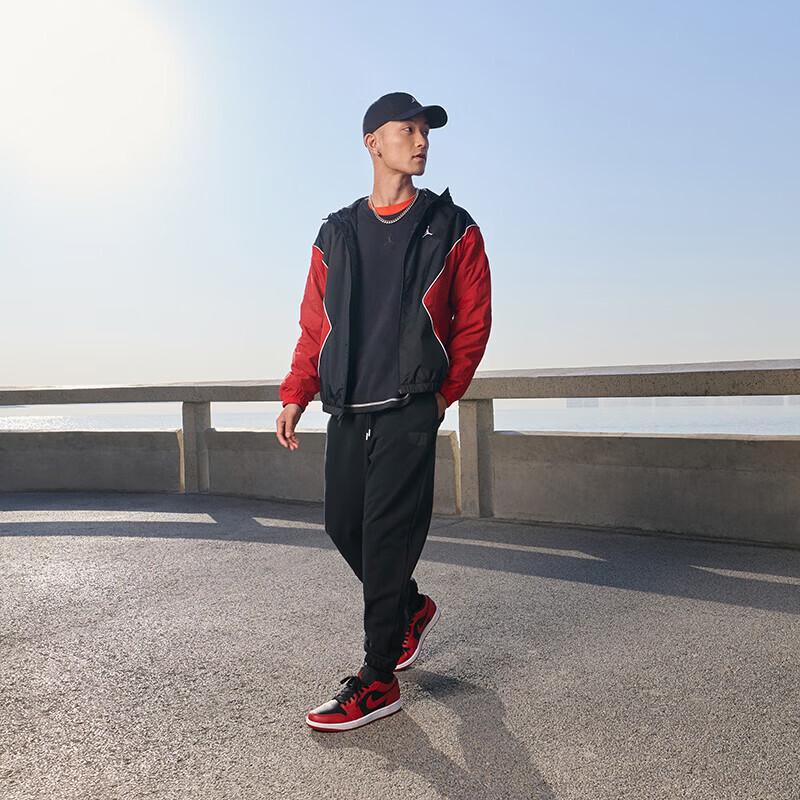 Jordan Кроссовки AJ1 Reverse Bred 'Год Лошади'