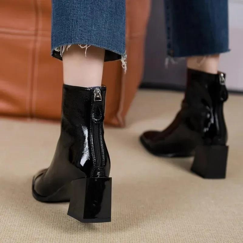 Fashion 2025 New European Station Square Toe Patent Leather Block Heel Booties Women's Autumn and Winter Boots