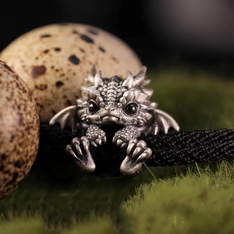 Элегантный браслет-шарм с драконом, универсальный для повседневной одежды ARI