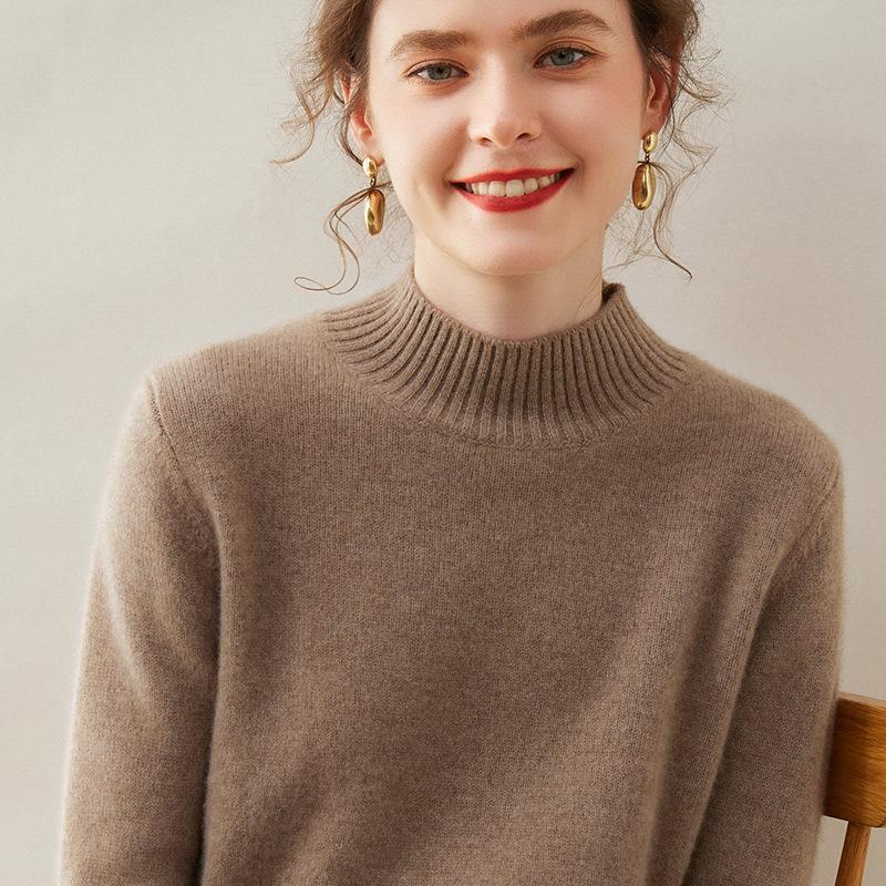 Женский кашемировый свитер однотонный с полувысоким воротом - Приталенный, свободного кроя, вязаный с длинным рукавом для осени/зимы.
