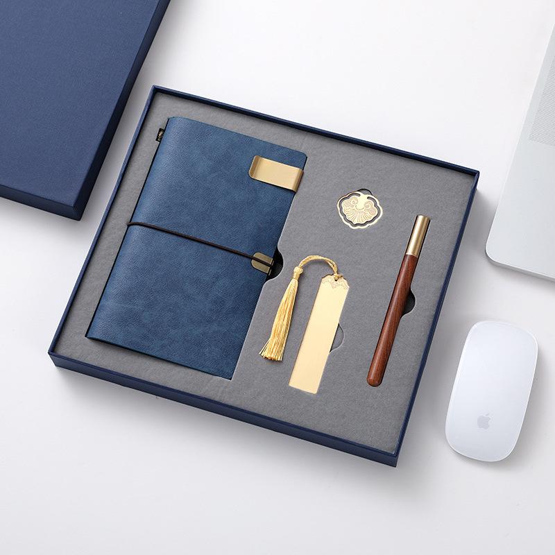 A6 Faux Leather French Fold Redwood Pen Light Guofeng Loose-Leaf Notebook 100 Sheets Business Gift Box Set Custom Strap
