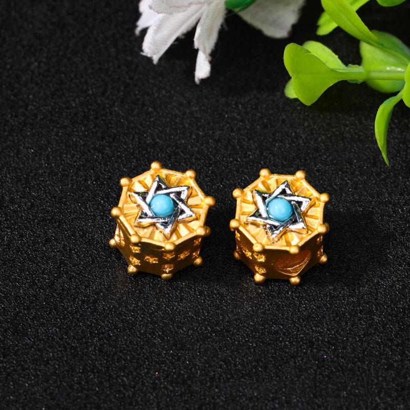 Древние золотые ажурные разделительные бусины с инкрустированными синими бусинами