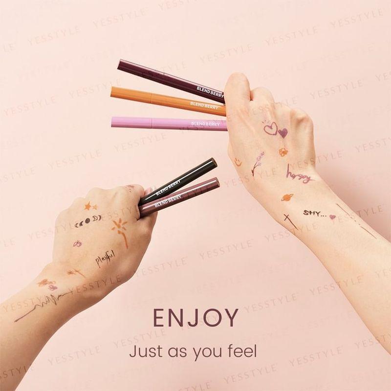 Kose Жидкая подводка для глаз Blend Berry