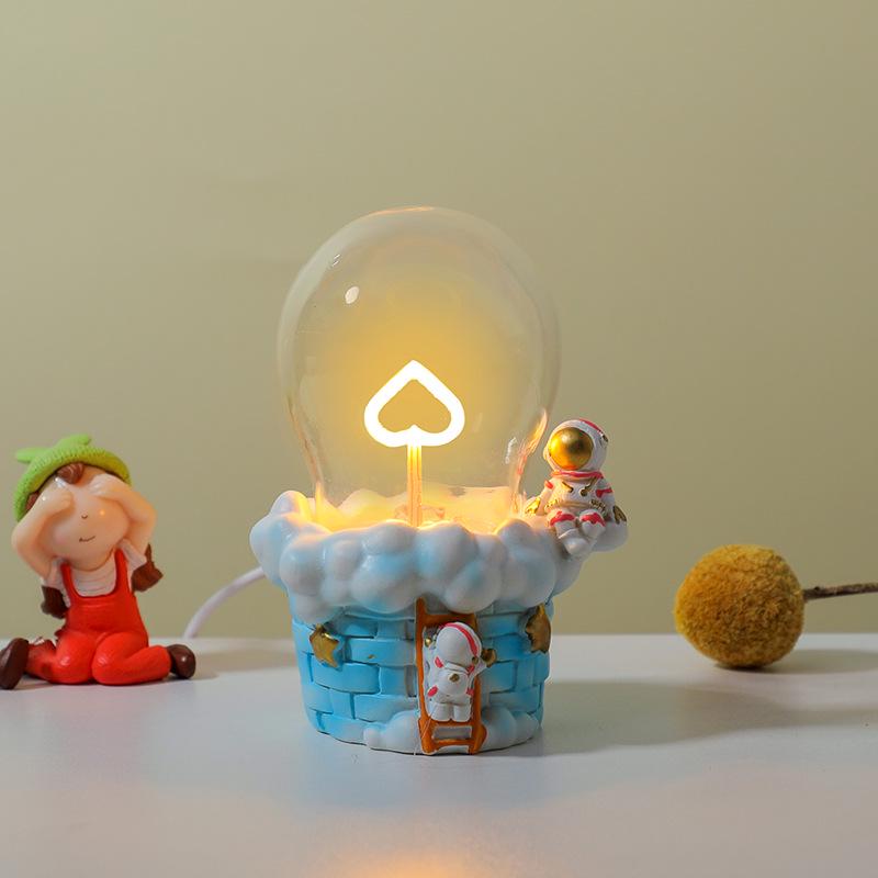 Креативная детская USB-лампочка Ночник - Забавная настольная украшение для спальни и подарок на день рождения
