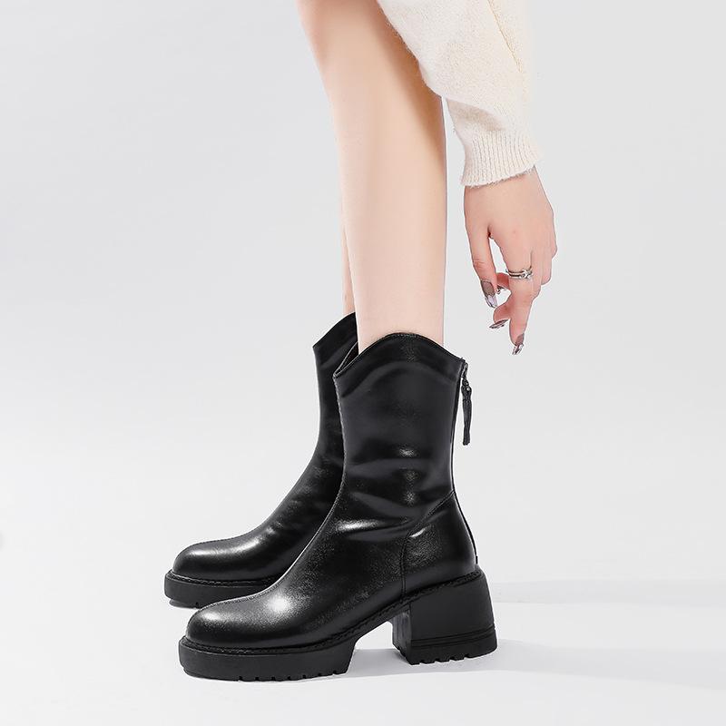 Женские ботильоны 2024 новые ранней осенью из мягкой кожи ботинки Мартин задняя молния на толстой подошве полусапоги британские кожаные ботинки