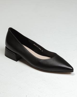 Туфли с заостренным носом Berkonty 31670217 35 черные кожа