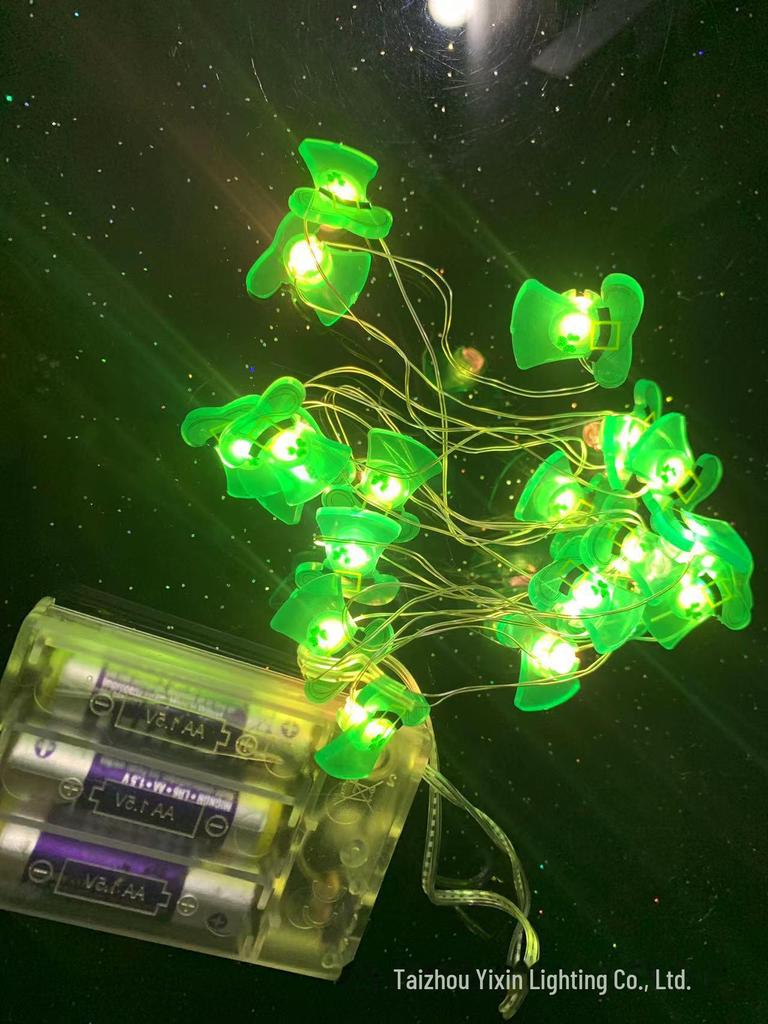 Светодиодное рождественское украшение: Гирлянды из медной проволоки в виде снеговика и оленя в черной шапке для сада, балкона, фонарей.