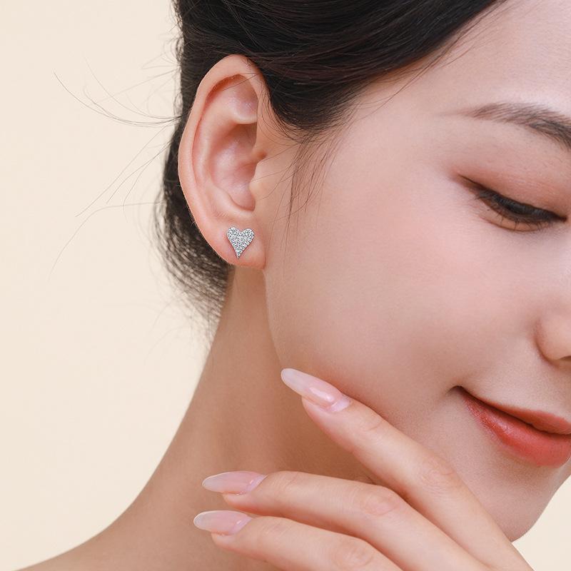 Ada Jewelry Rhodium Plated Women's High-Grade S925 Sterling Silver Romantic Heart Stud Earrings