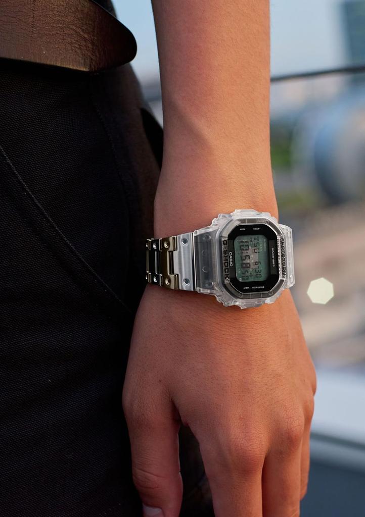 Часы 40th Anniversary Clear Remix Прозрачный x Золотой x Серебряный [Casio] G-SHOCK [] G-SHOCK DWE-5640RX-7JR Мужские