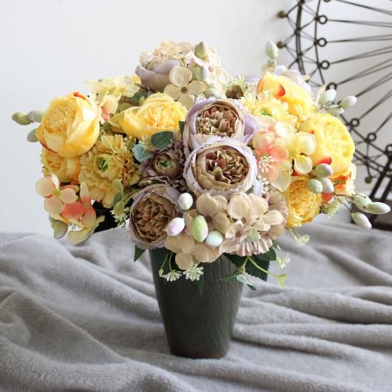 Практичная искусственная гортензия с ярким цветом листьев, не выцветающая