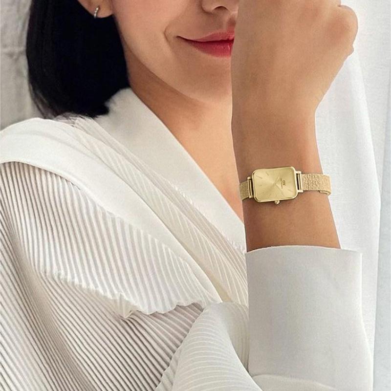 Daniel Wellington European and American watches QUADRO series watches, quartz movement, stainless steel strap, gold dial, women's watch DW00100484