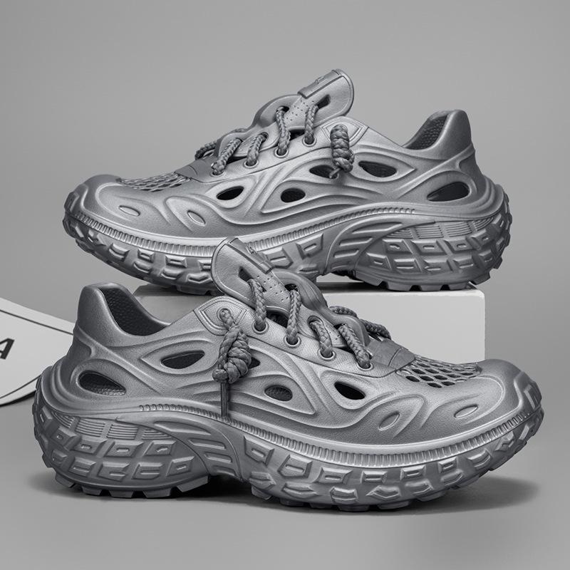 Men's Summer Outdoor Thick-Soled Non-Slip Heel-Covering Sandals with Unique Cushioning Feel