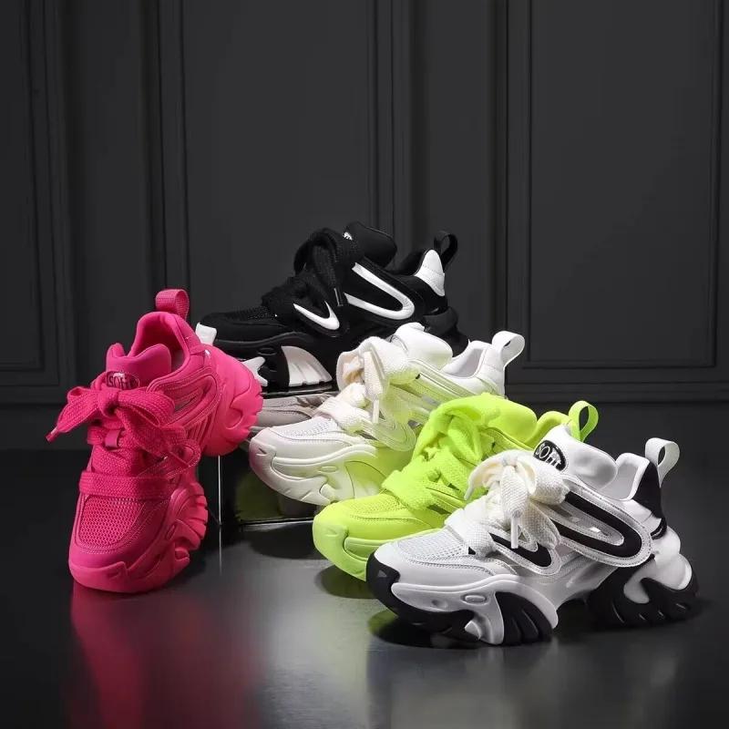 Высота каблука 7 см. Женские новые повседневные туфли на толстой подошве, универсальные, цветные, дышащие, спортивные туфли в стиле ретро, кроссовки для бега для студентов.