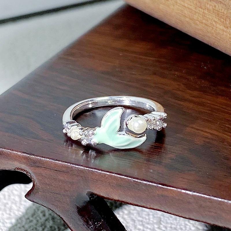 [Colorful World] Dopamine Enamel Oil Drip Zircon Ring Butterfly Flower Personality Advanced Sense Ring Female