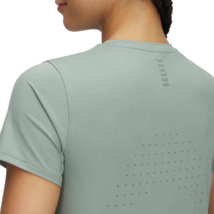 Under Armour Launch Elite Iso-Chill Удобная Мягкая Приятная к Коже Дышащая Однотонная Модная Футболка с Коротким Рукавом Обычного Кроя Женские Топы 1389564-348