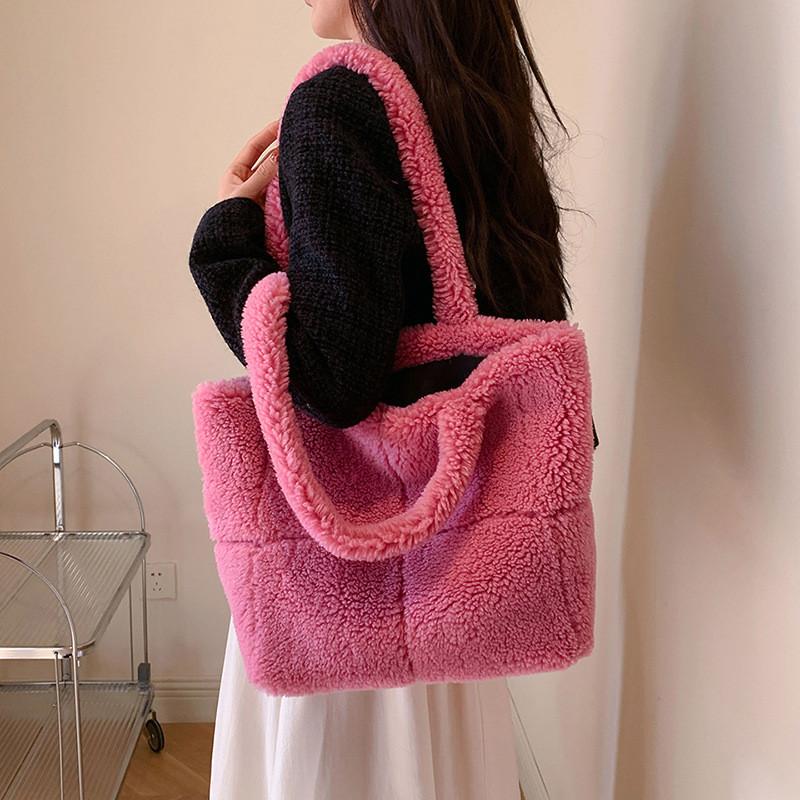 Ielgy Autumn Winter Particle Lamb Wool Tote Bag Large Capacity Portable One-Shoulder Wool Bag