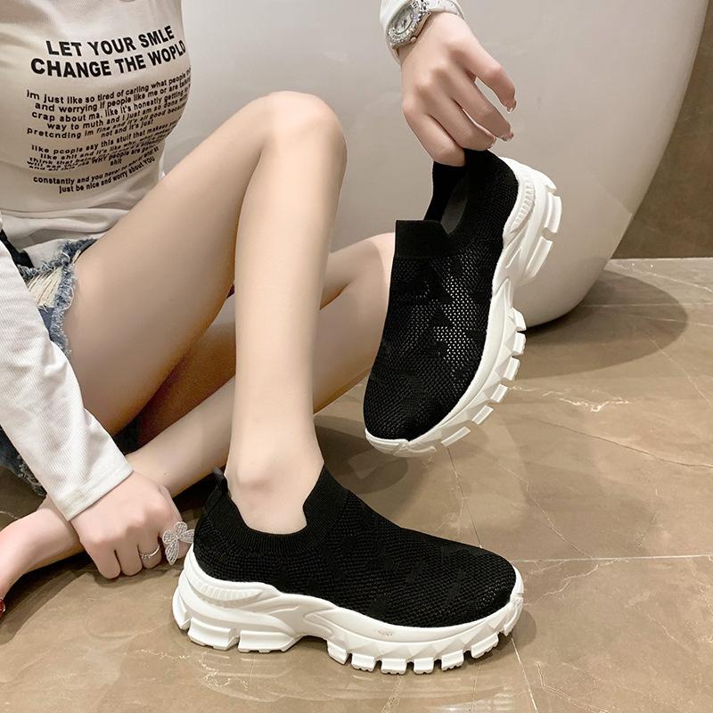 Трикотажные женские туфли 2025 года, весна и лето, новые сетчатые туфли для папы, женская повседневная обувь, спортивная обувь на платформе для женщин