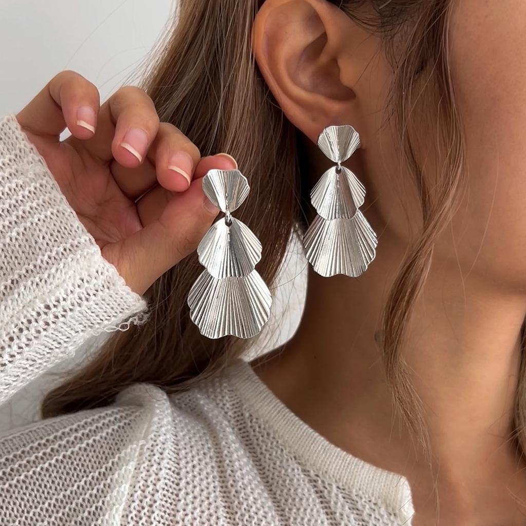 Серьги ретро серьги жидкий металл гинкго билоба простые серьги-гвоздики женские нишевые модные серьги