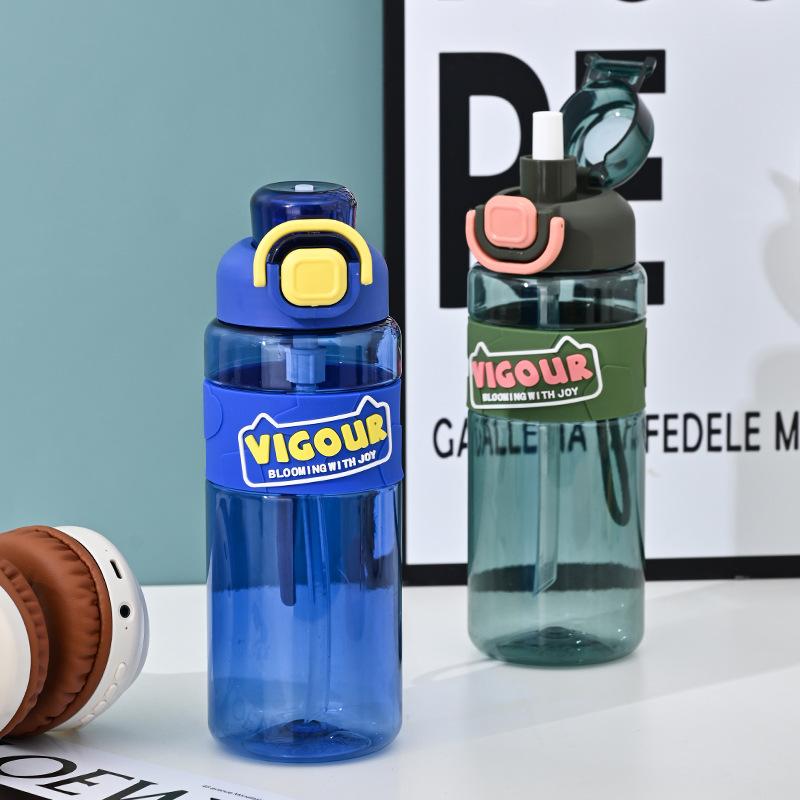 Plastic PC Sports Cup Portable Straw Bottle Outdoor Bounce Cover Kettle for Adults Students