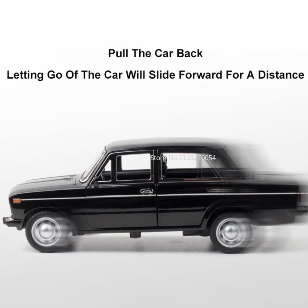 ABAD1 1/24 LADA 2106 Diecast Alloy Car Model Toy Metal Body Door Can Opened Toy Car Pull Back Sound Light Rubber Tire Vehicle Boy Gift