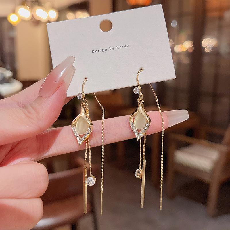 Корейские серьги-кисточки с жемчугом - серебро S925, универсальные и модные