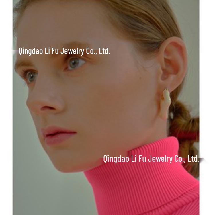 Лиза Стиль 2021 Модные Геометрические Круглые Серьги: Дизайн в стиле легкой роскоши