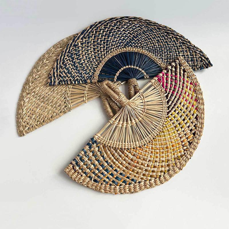 Hand-Woven Straw Fan Decorative Handmade Semicircular Woven Fan Summer Cooling Fan Handheld Fan Gift Home Decor