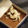 Exotic niche high-end gold glossy golden chicken shape brooch animal zodiac versatile phoenix men's and women's accessories