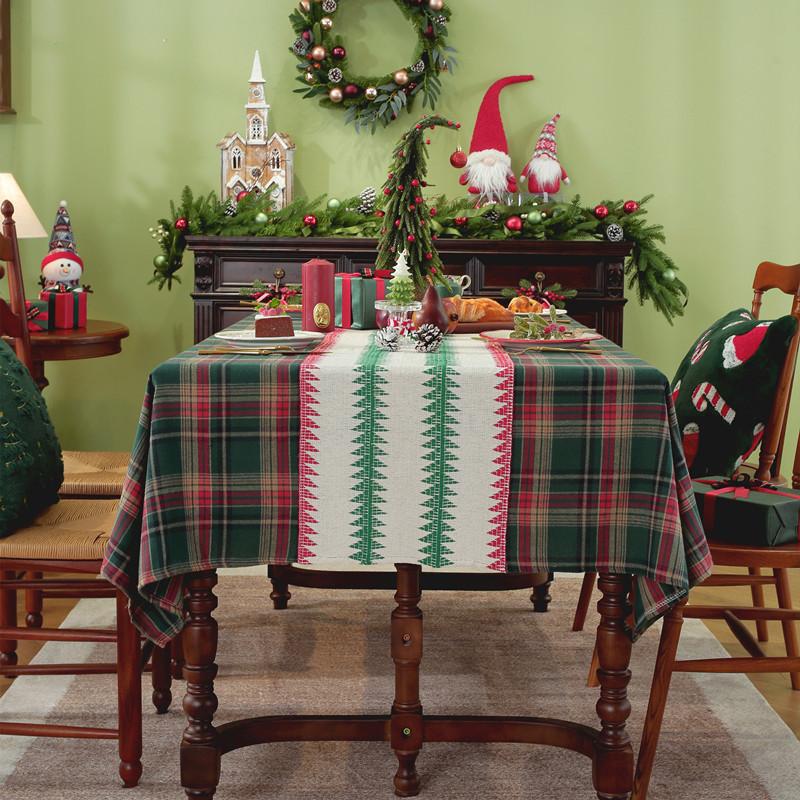 25 Custom-Dyed Polyester-Cotton Festive Christmas Red Grid Gold Silk Decorative Fringed Coffee Table Tablecloth Dining Table Cloth