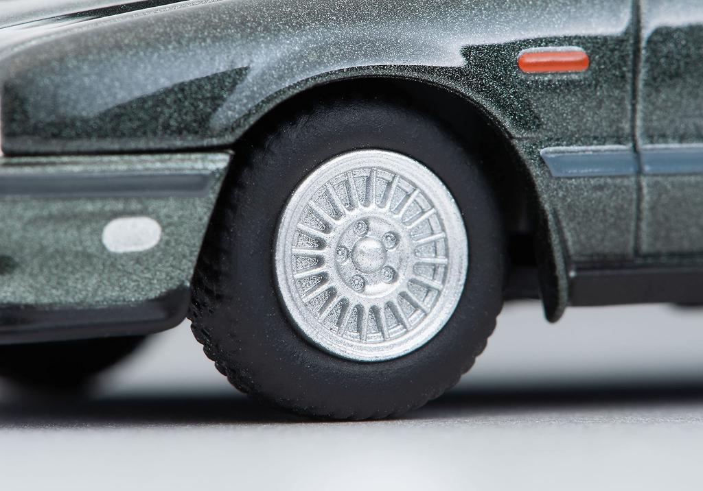 TOMYTEC Tomica Limited Vintage Neo Scale Nissan Cedric Cima Type Green 1988 Model 1/64 LV-N278b II-S (Finished Product)