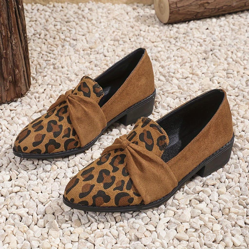 Women's Chic Oxfords with Leopard Print - Lightweight, Pointed Toe Flats Comfortable All-Season Shoes with Rubber Sole, Spike Embellishment