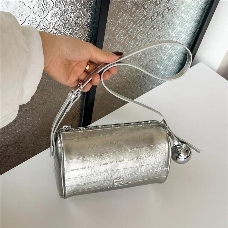 Универсальная серебряная сумка через плечо для женщин, маленькая нишевая дизайнерская модная сумка через плечо