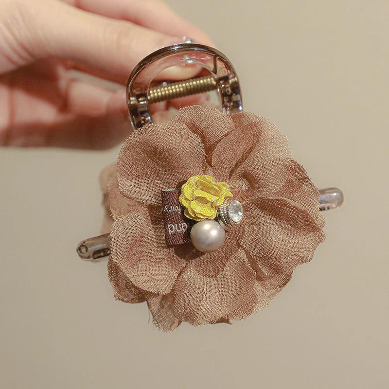 Summer Pearl Flower Women's Hair Claw Clip - Cute Korean Shark Hairpin for Back of Head, Large Size