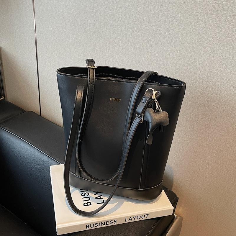 Высококачественная сумка-тоут большой вместимости, женская новая весенне-летняя контрастная цветная сумка через плечо, сумка-тоут для поездок на работу