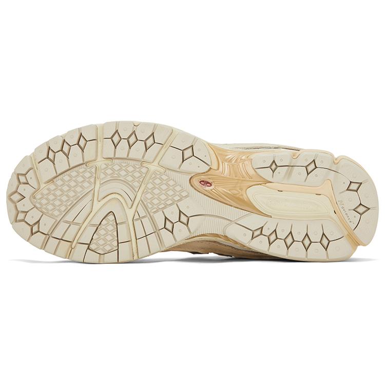 Новые New Balance 2002R Protection Pack Песчаник M2002RDQ