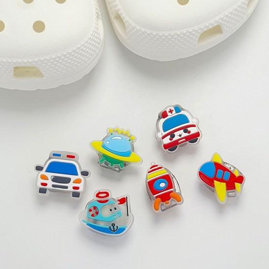 LED Light Car Spaceship Airplane Ship Slippers Indoor Shoes Decoration Decoration Accessories Charm Set 6p, a Popular Character In Korea