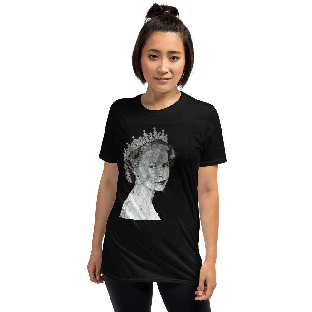 Iron Queen Elisabeth Crown England Tee Tees Tshirt TShirt Unisex T-Shirt