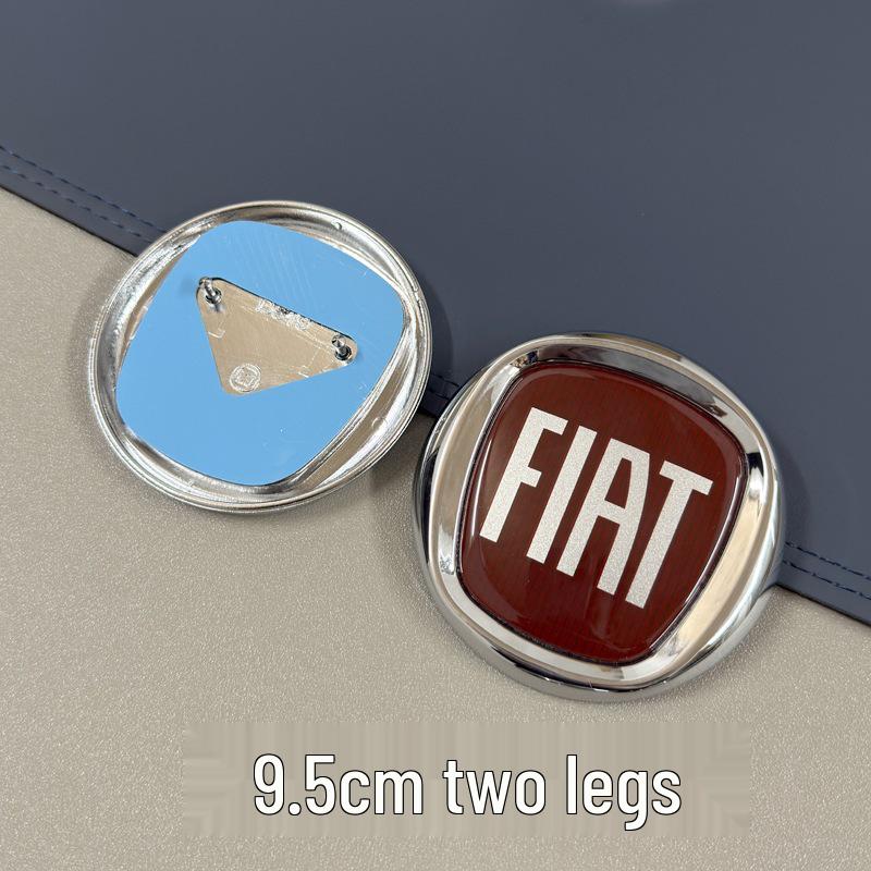Наклейка-значок на решетку переднего бампера Fiat 500 9,5 см - Наклейка с логотипом FIAT FM0494S1