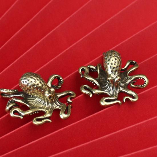 Латунная фигурка осьминога Металлическая резьба Статуэтка осьминога Скульптура морского животного Украшение Фэн-шуй Украшение для дома офиса рабочего стола