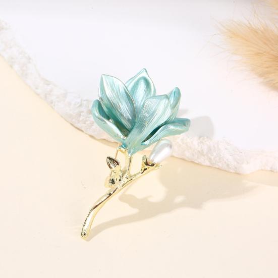 Magnolia Brooch Zinc Alloy Pin with Oil Dripping Process Decorative Pin T-Shirts Dresses Coats Badge Jewelry Accessory