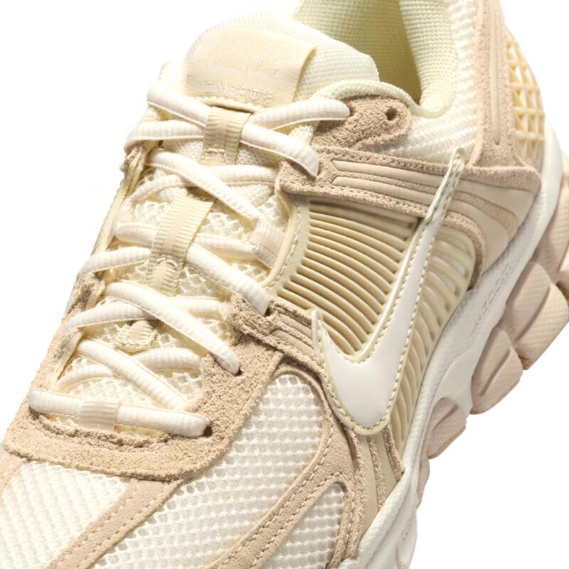 Nike Женские повседневные кроссовки Zoom Vomero 5