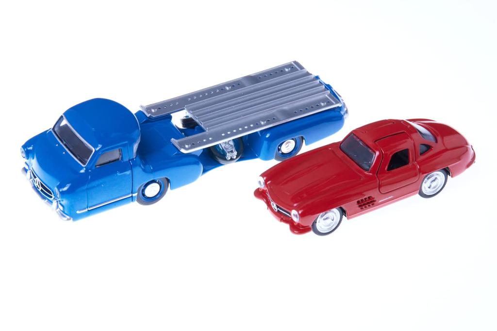 Набор литых под давлением моделей автомобилей Mercedes-Benz Transporter 300SL NOREV в масштабе 1:64 [параллельный импорт]