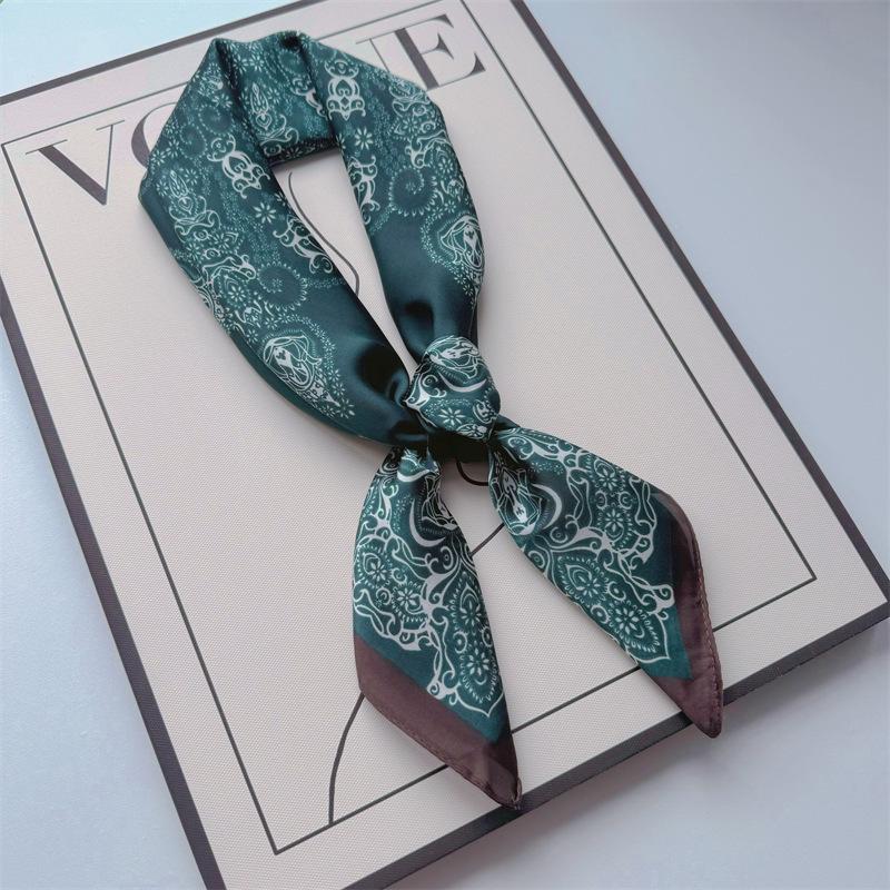 New Hundred Hundred Satin Letter Print Neckerchief 70×70 Silk Scarf Small Square Scarf High Sense of French Scarf