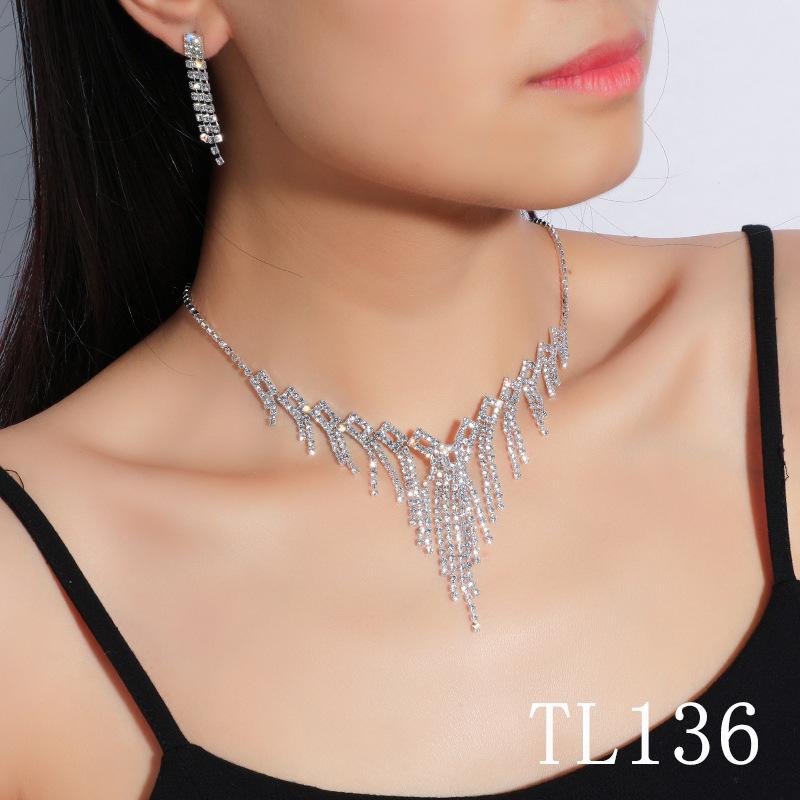 Luxury Diamond Necklace Earrings Set Party Wedding Dress Dinner Accessories Sexy Rhinestone Necklace Earrings Chain for Girls