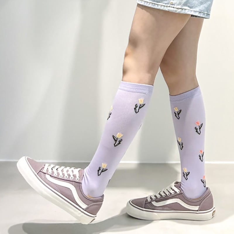 ЖЕЛТЫЕ НОСКИ ДО КОЛЕНА УЮТНЫЕ ЦВЕТ ЛАВАНДЫ
