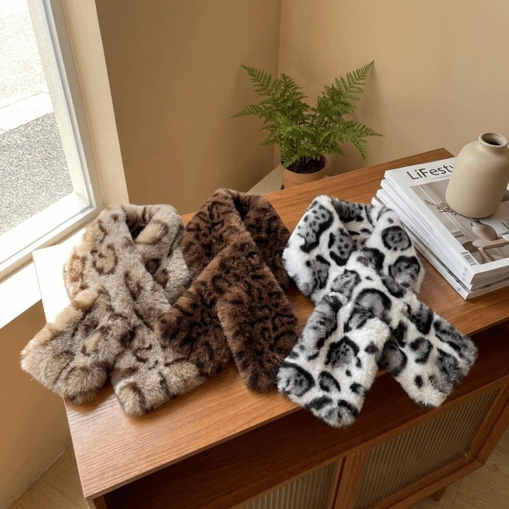 Plush Material Leopard Print Neckerchief Lightweight Neck Wrap Chic Faux Collar Ladies