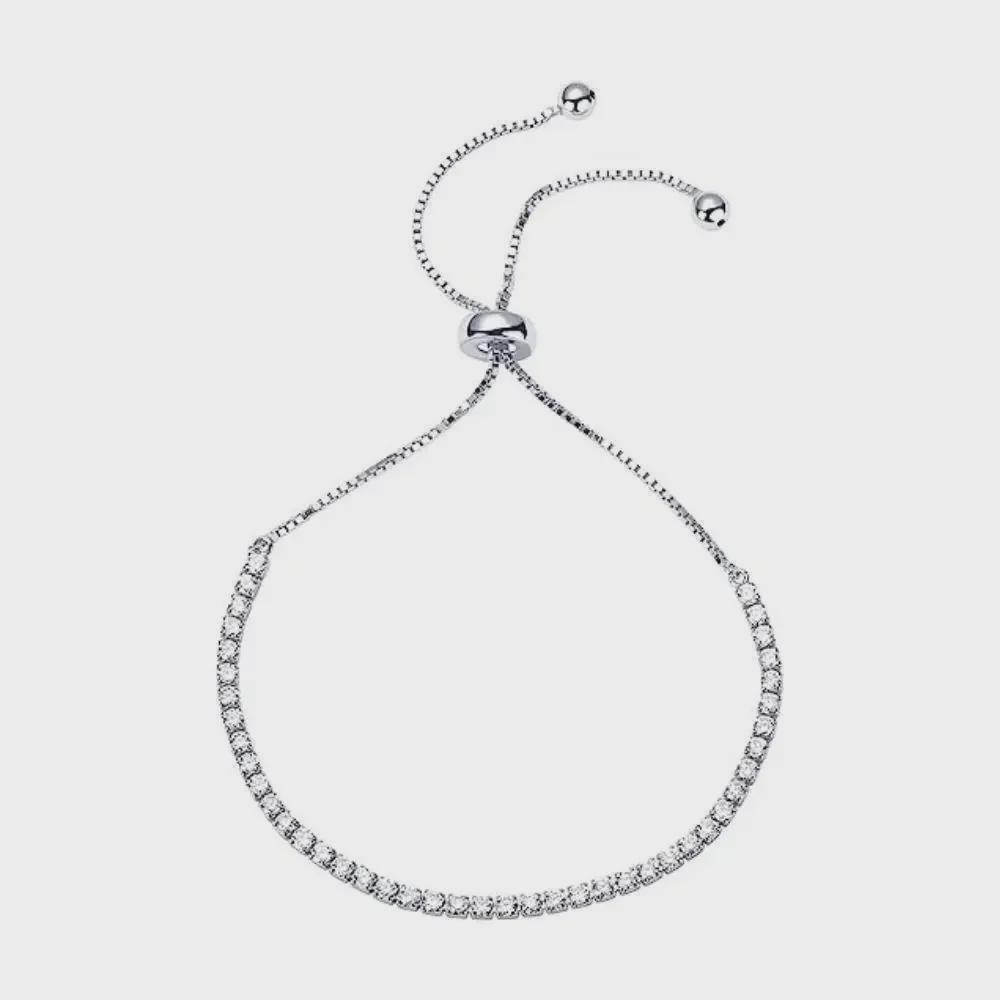 Элегантный регулируемый браслет-цепочка со стразами и микро-инкрустированными кристаллами